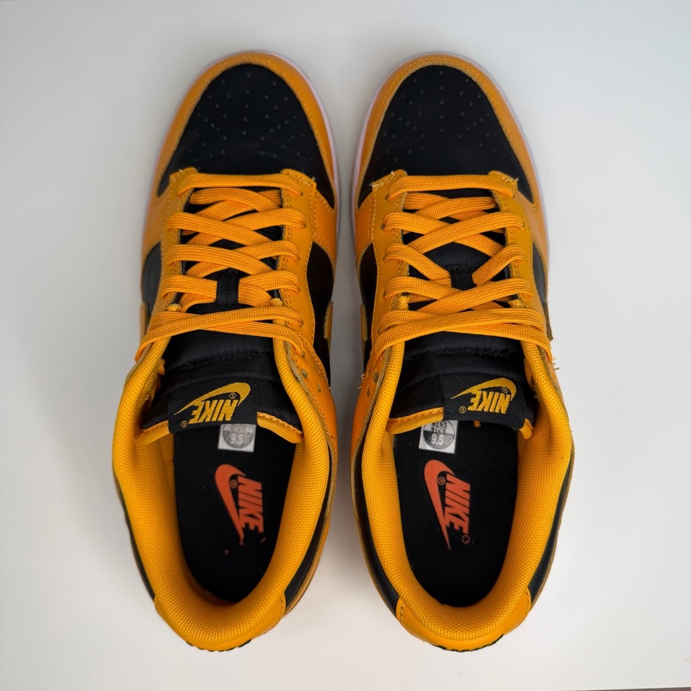 Nike Black and Yellow Athletic Shoes - Picture 4 of 10